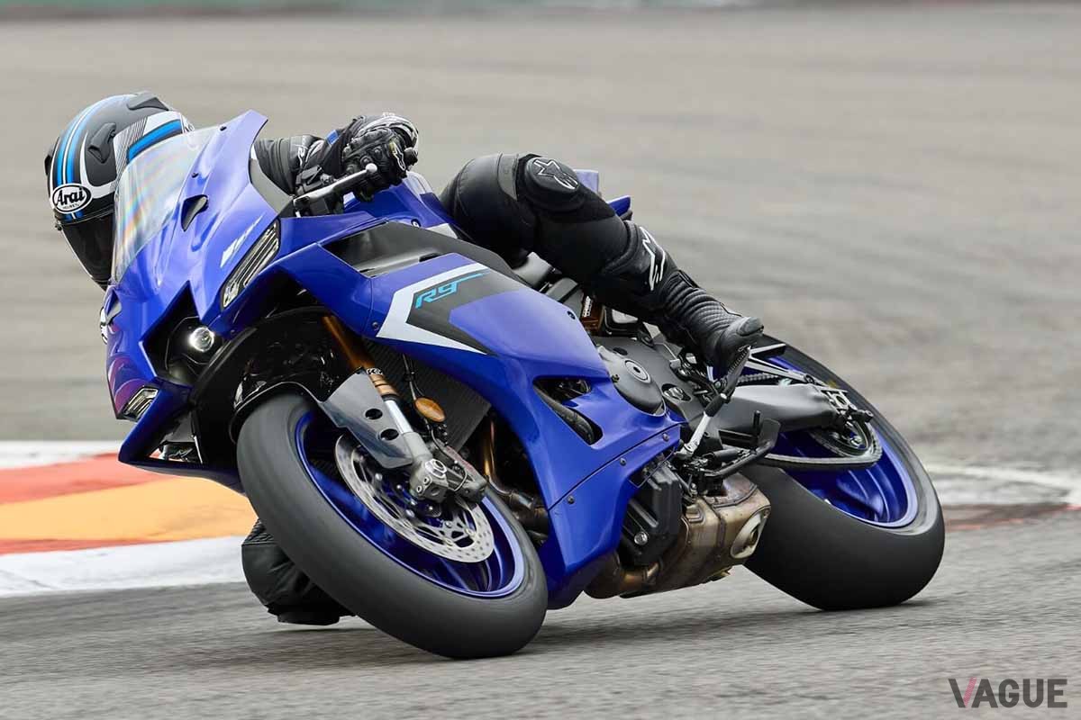 ヤマハ「YZF-R9」