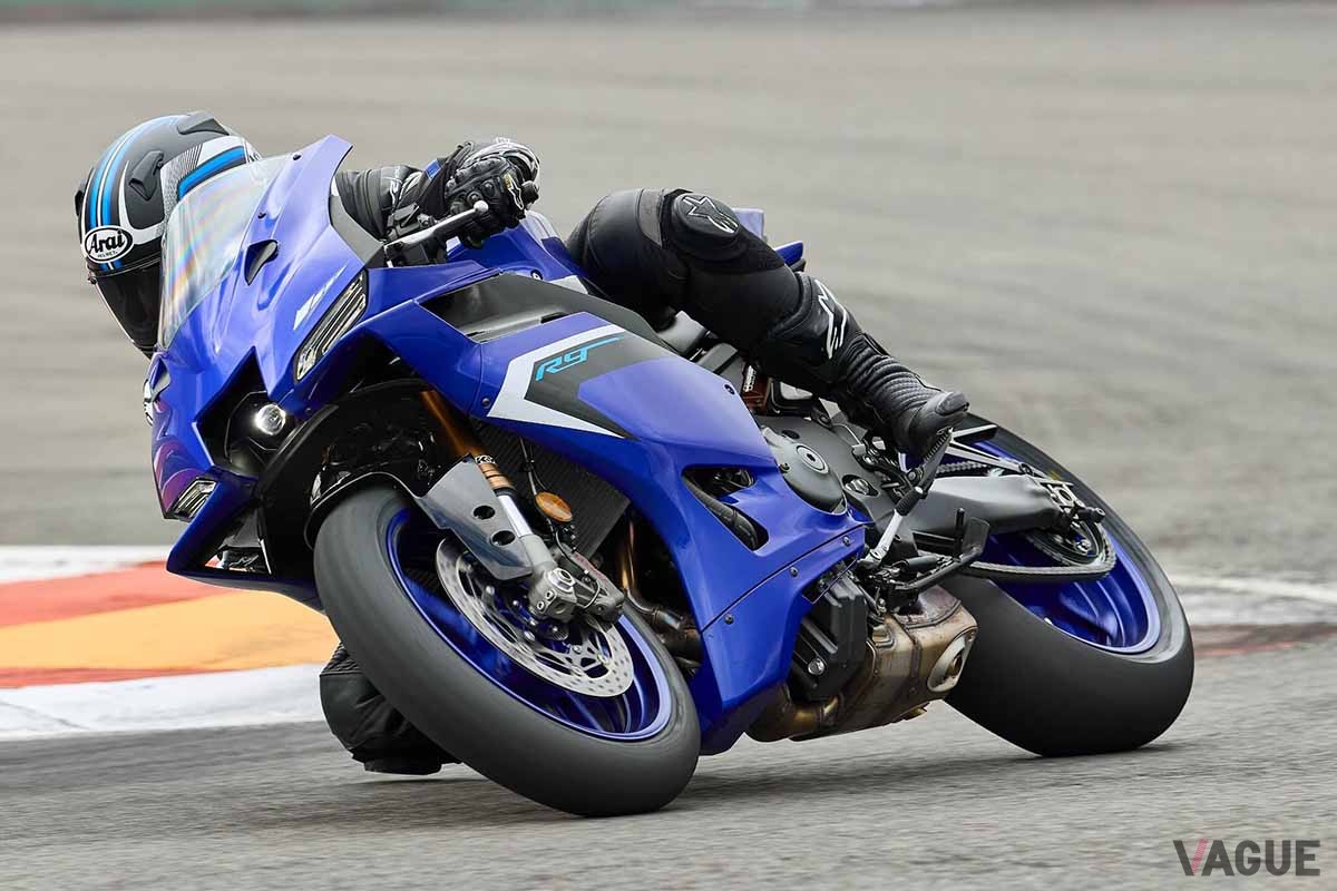 ヤマハ「YZF-R9」