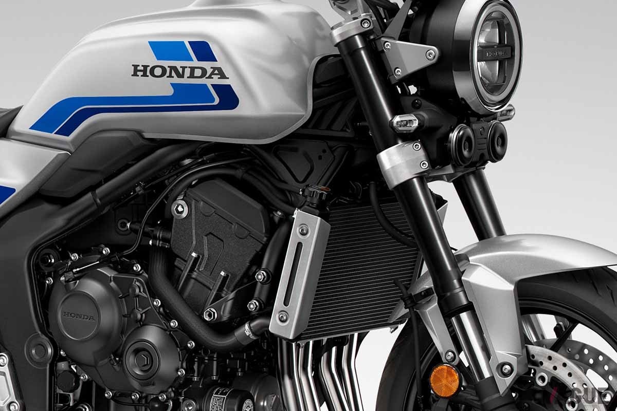 2025年11月に発売されたホンダ「CB1000F」