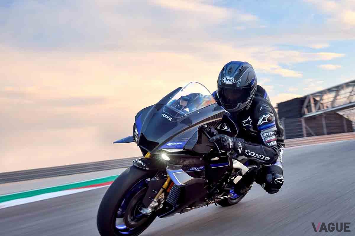 ヤマハ「YZF-R1」