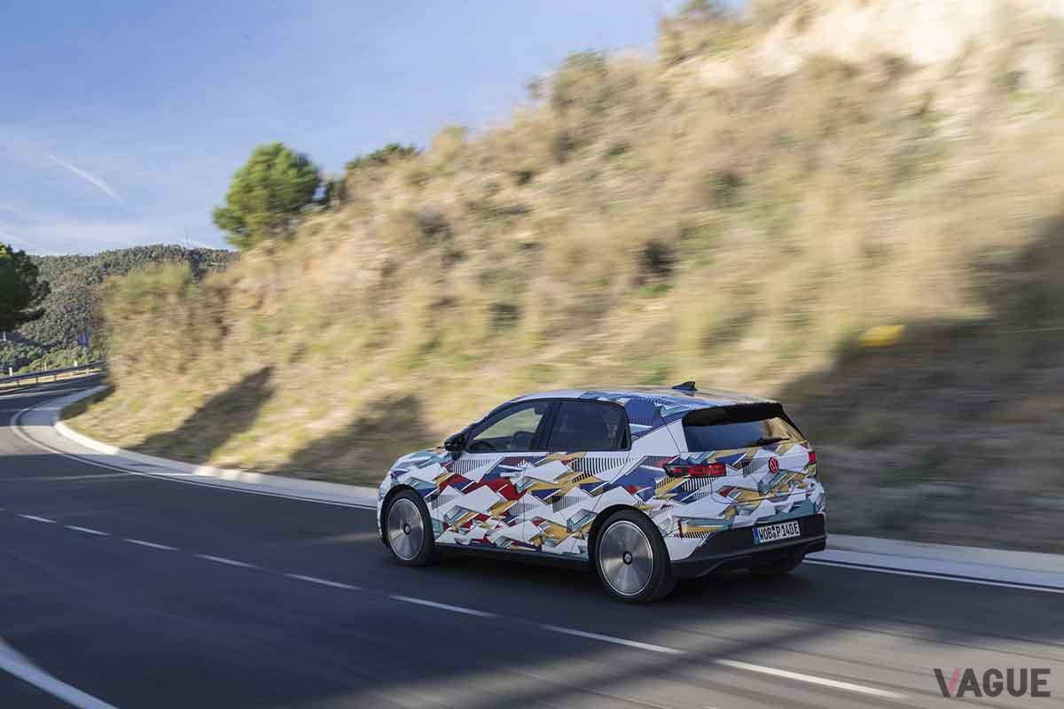 VW新型「ID.ポロ」