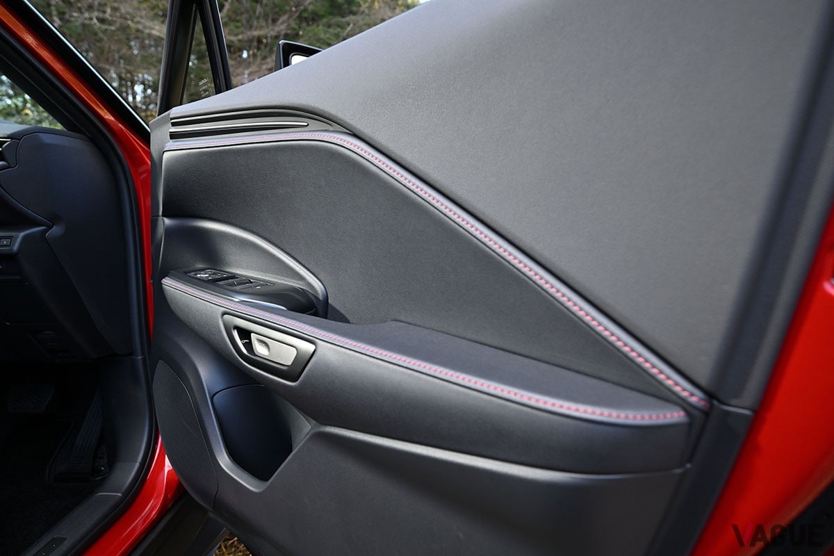 レクサス「LBX」の新グレード「アクティブ」