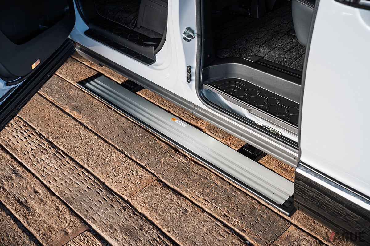 三菱「デリカD：5」