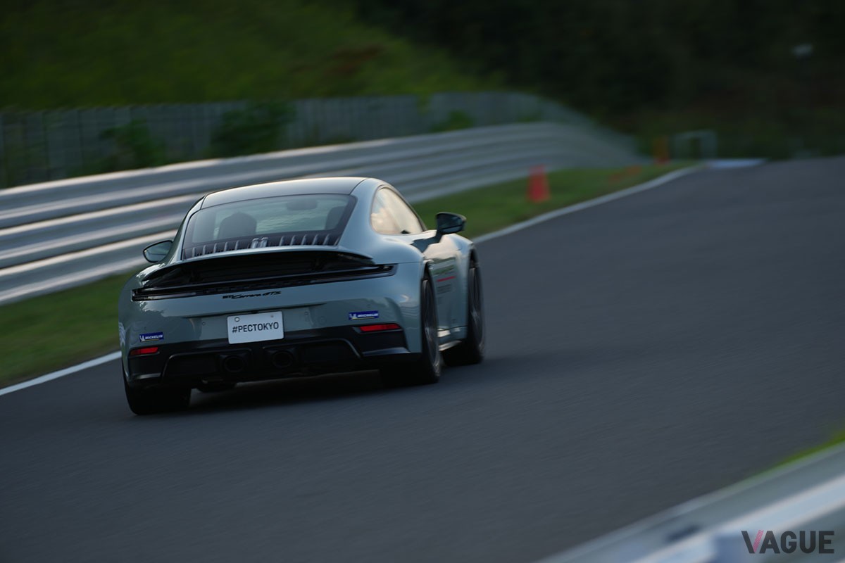 ポルシェ「911カレラGTS」