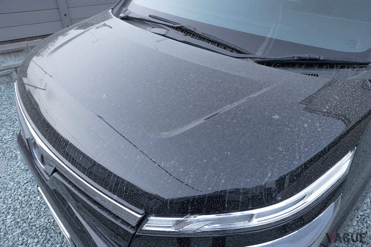 黄砂は車体への付着や視界不良につながる