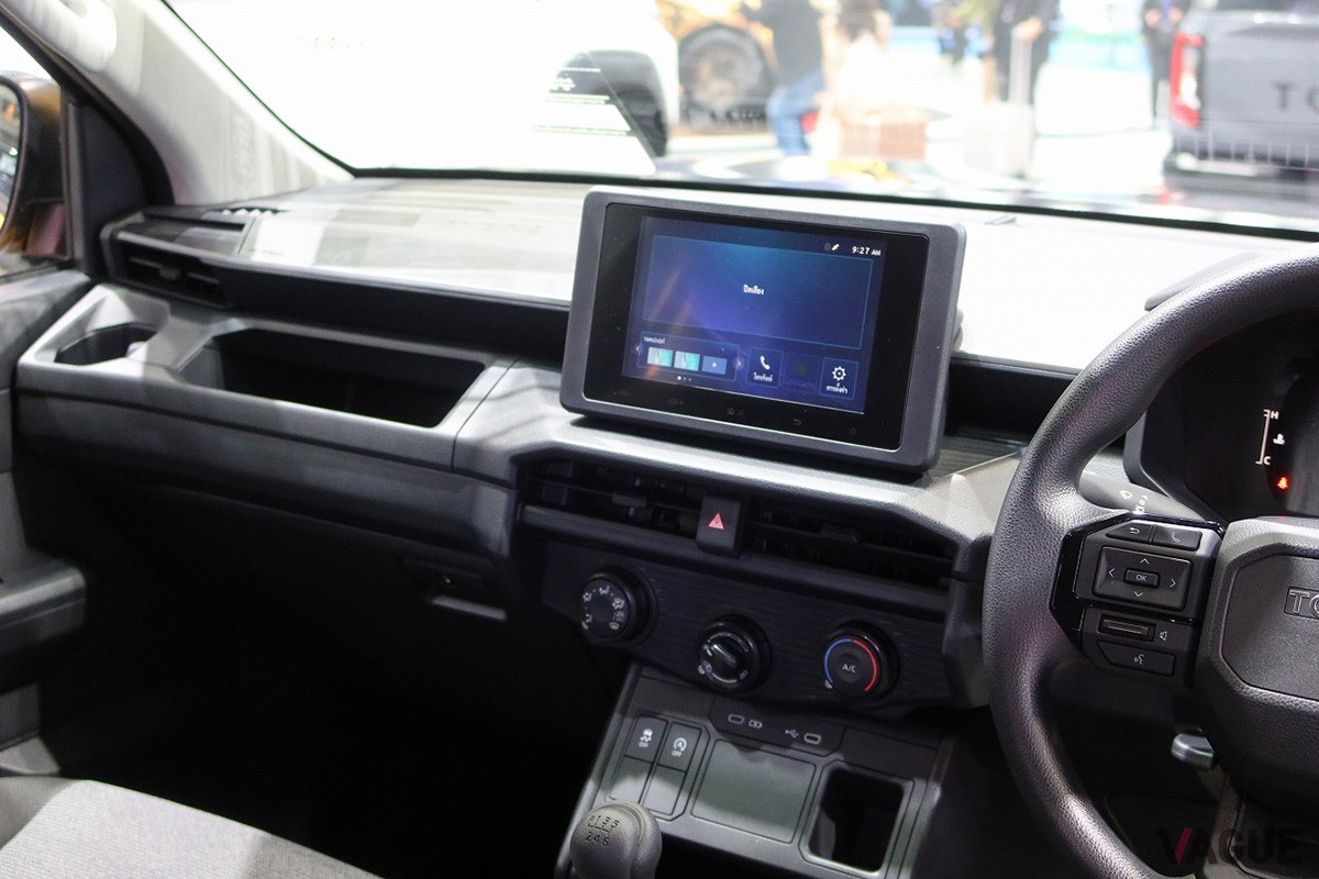 トヨタ新型「ハイラックス」のダブルキャブ