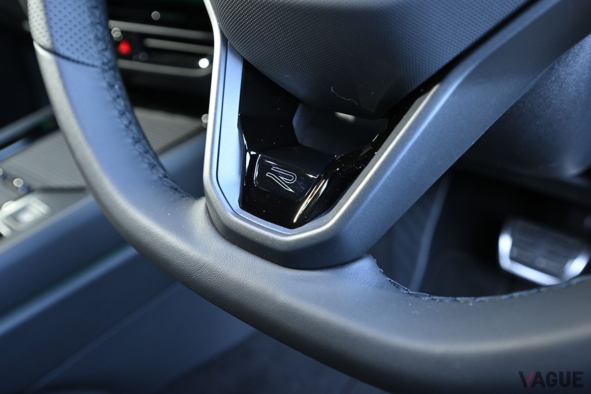 フォルクスワーゲン「パサート TDI 4モーション Rライン」
