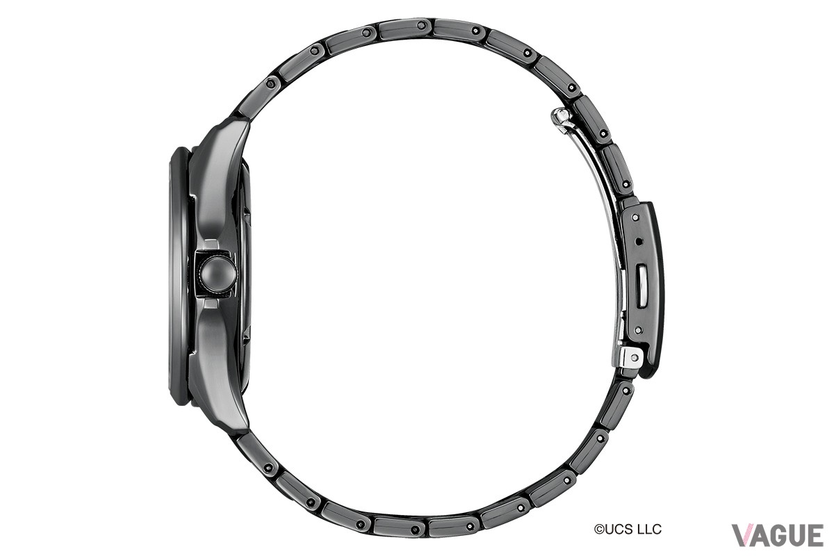 ケース厚は11.2mm、ケースサイズは幅38.9mm。程よい存在感ながらデイリー使いしやすい絶妙なサイズ感だ