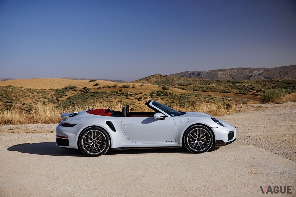 ポルシェ「911ターボSカブリオレ」