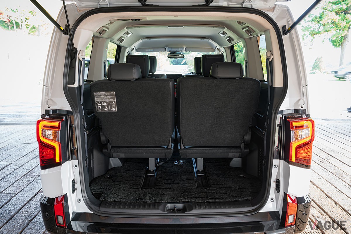 三菱「デリカD：5」