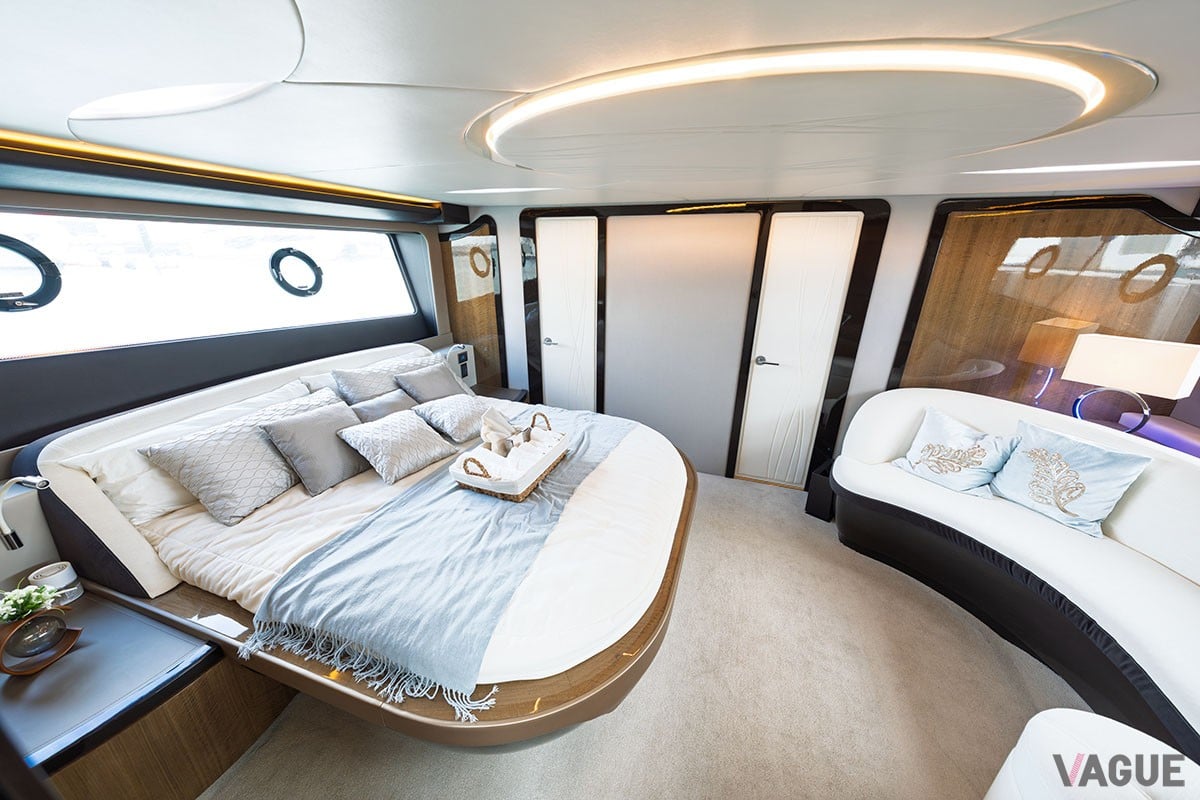 レクサス「LY650」