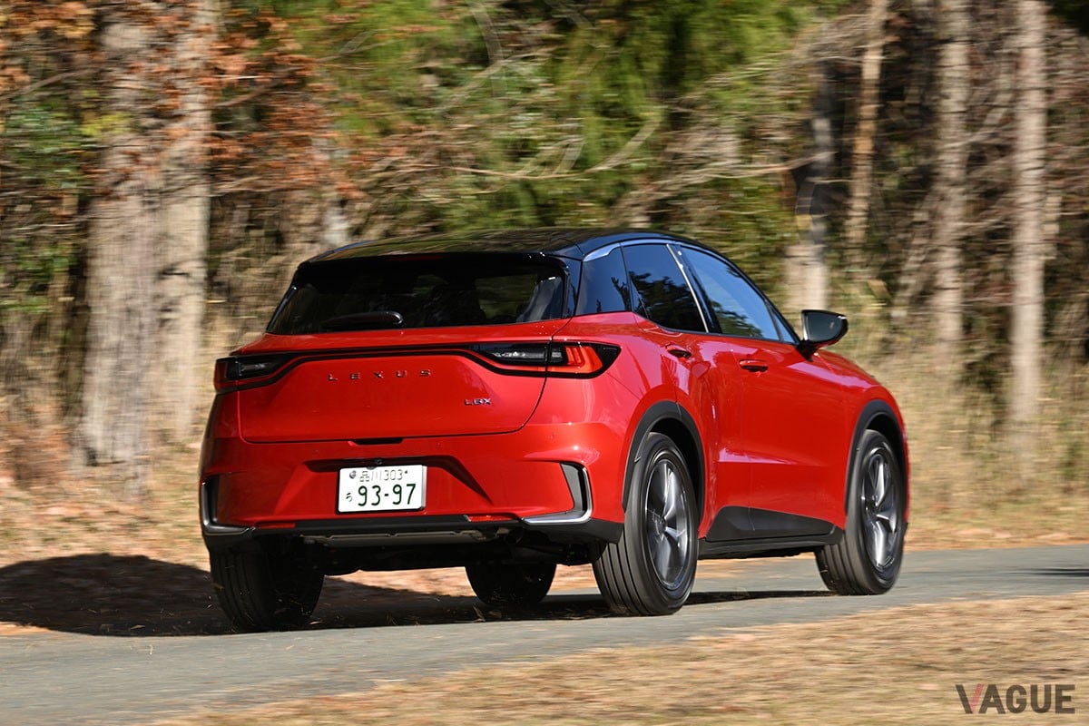 レクサス「LBX」の新グレード「アクティブ」