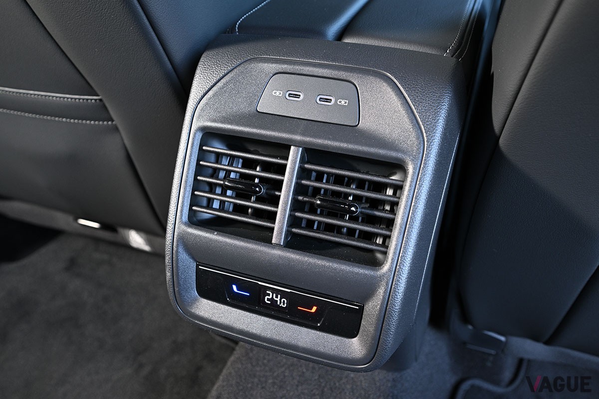 フォルクスワーゲン「パサート TDI 4モーション Rライン」