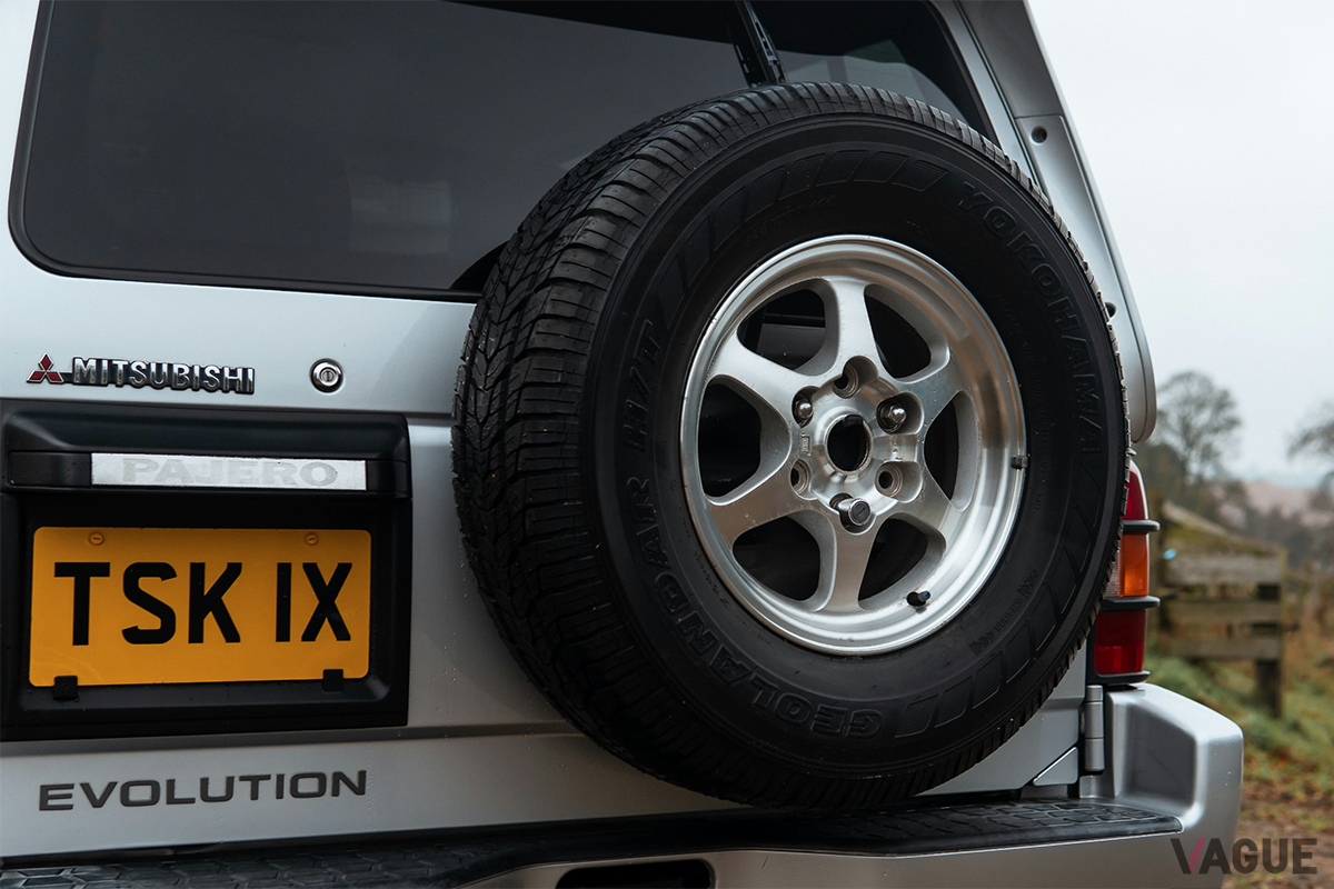 オークションに出品された1997年式 三菱「パジェロ エボリューション」