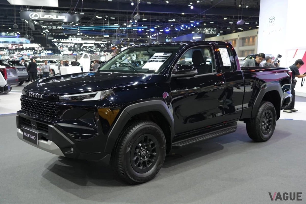 観音開きドアを採用するトヨタ新型「ハイラックス」のスマートキャブ