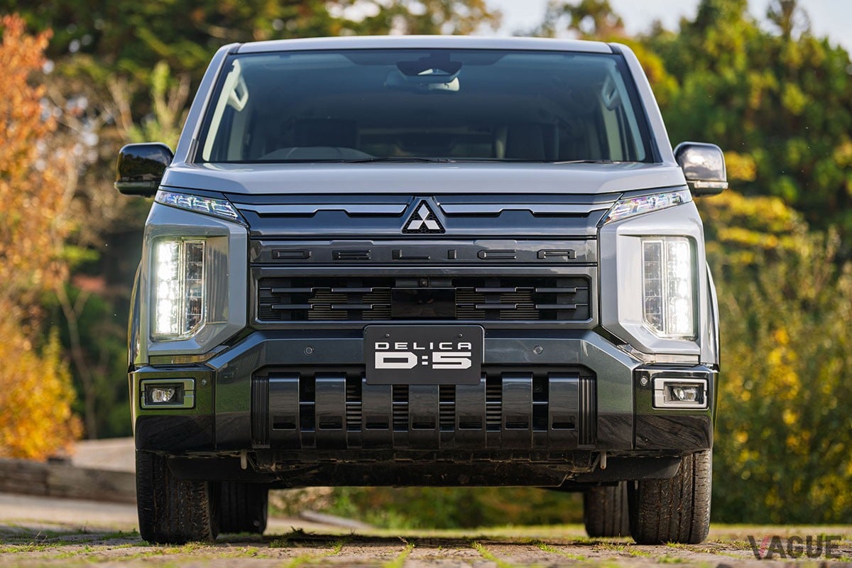 三菱「デリカD：5」