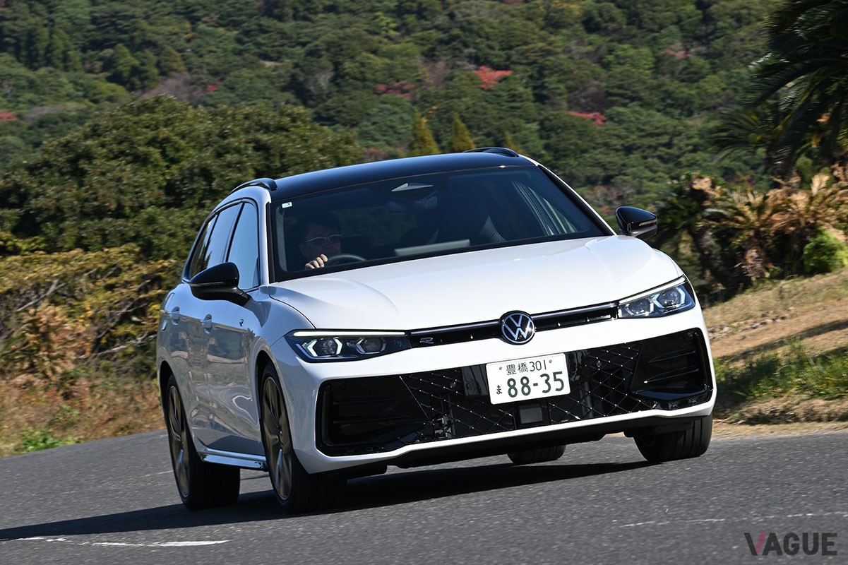 フォルクスワーゲン「パサート TDI 4モーション Rライン」