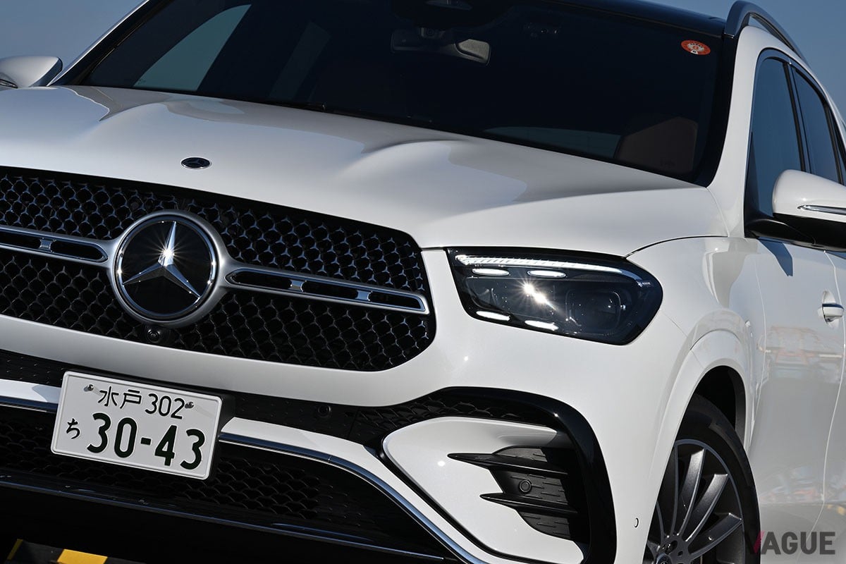 メルセデス・ベンツ「GLE」に戦略的グレード「コア」登場！ 色も装備も“集約”したのになぜ満足度が高い？ “ソフトで上質な乗り味”は健在か