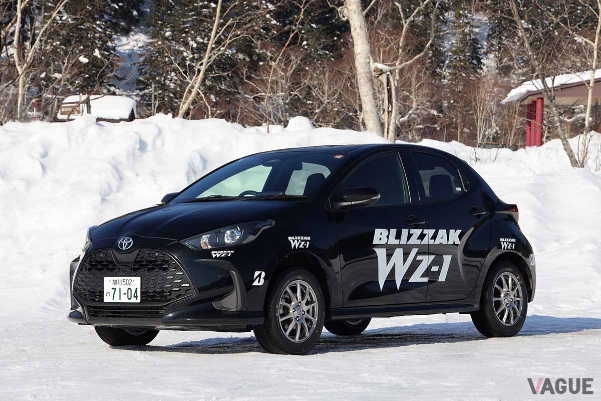 試乗車のトヨタ「ヤリス」。タイヤサイズは185/60R15 84Q