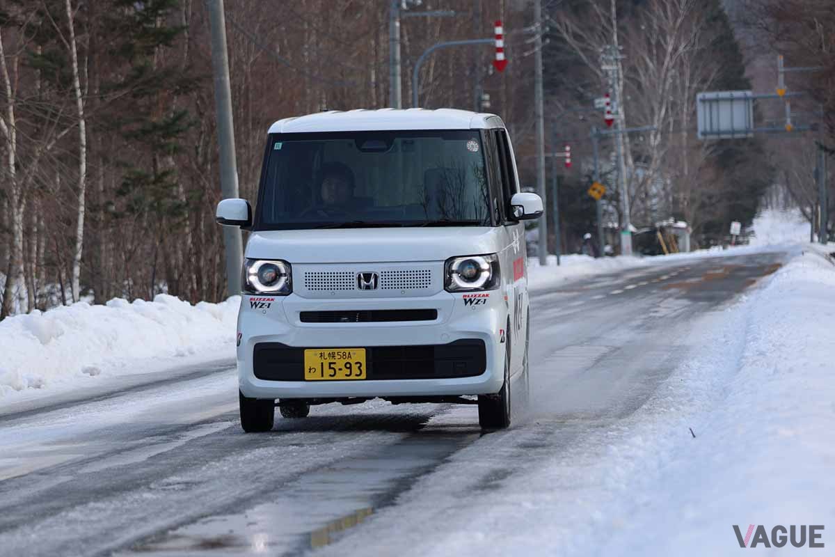 ブリヂストンの新乗用車用スタッドレスタイヤ「ブリザックWZ-1」
