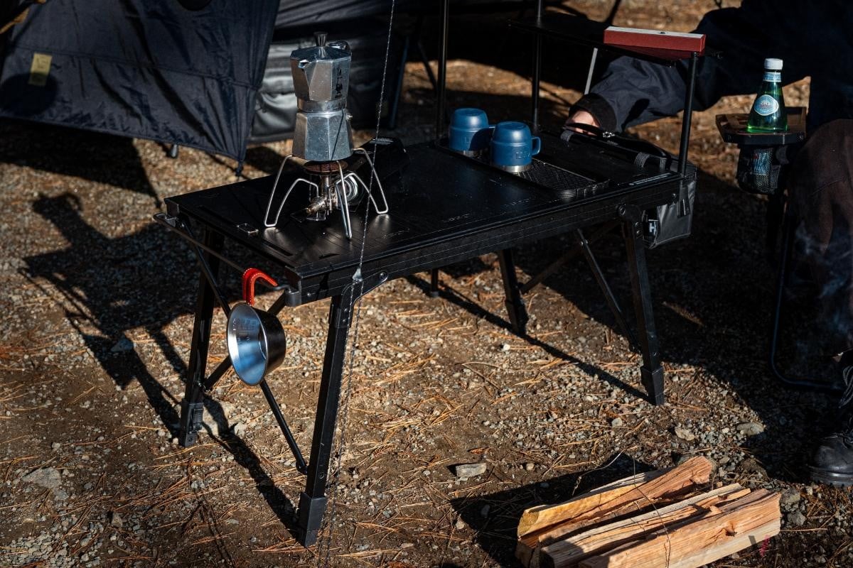 FOLDING TABLE（フォールディングテーブル）：2万9700円