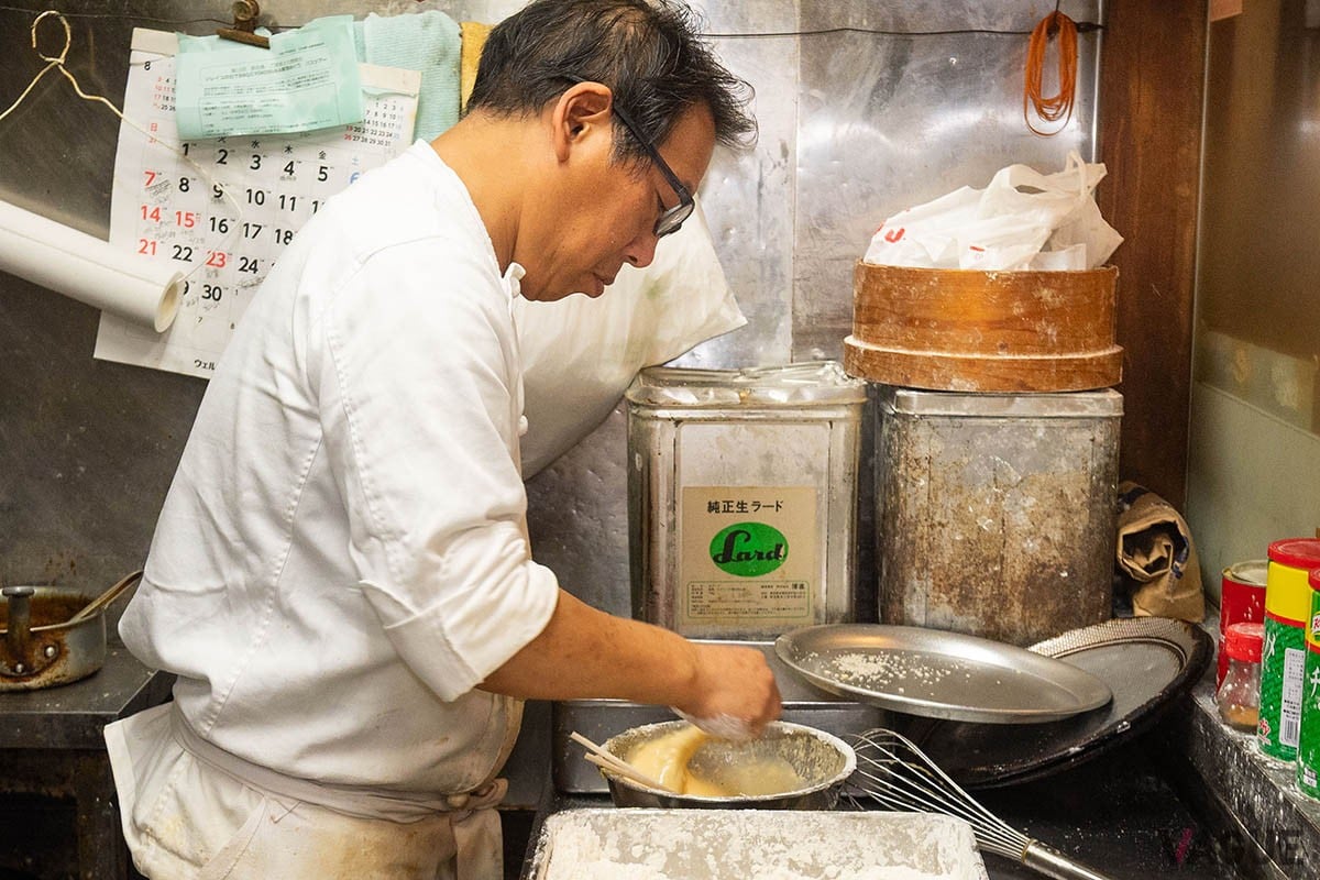 4️代目店主の小島祐二さん