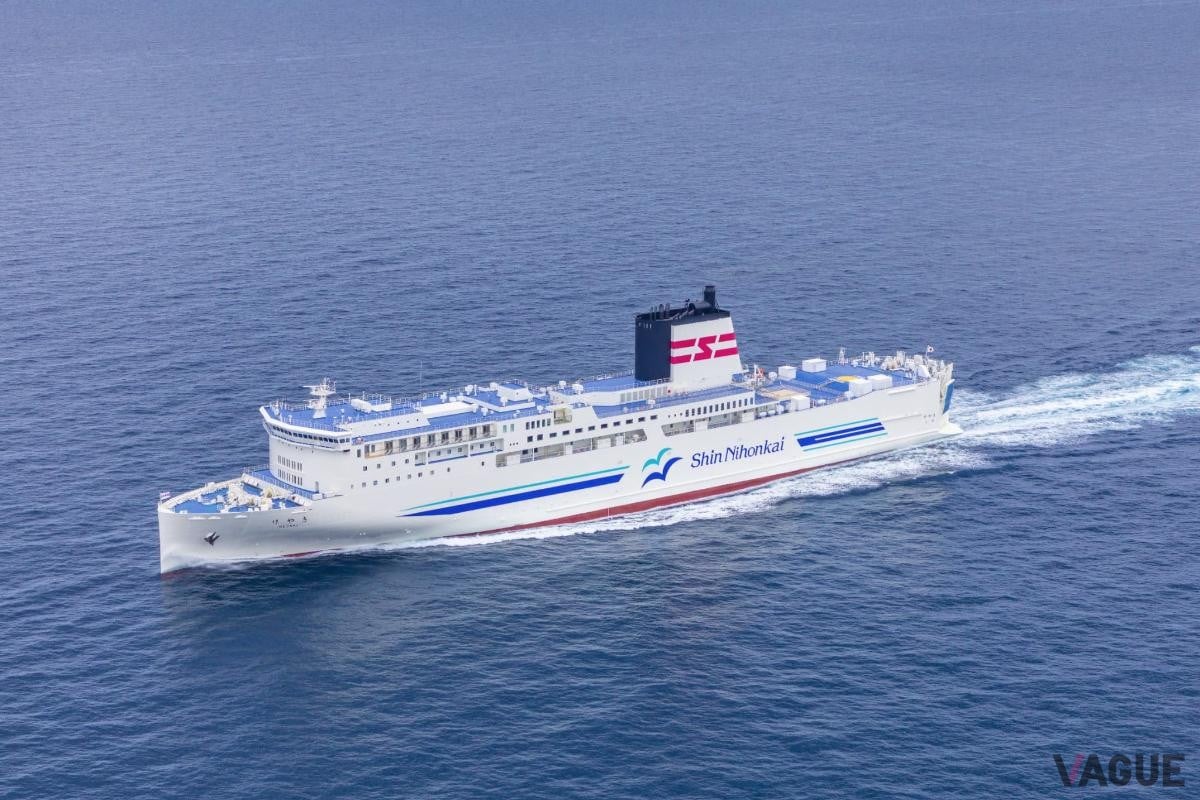 新日本海フェリーの新造船「けやき」