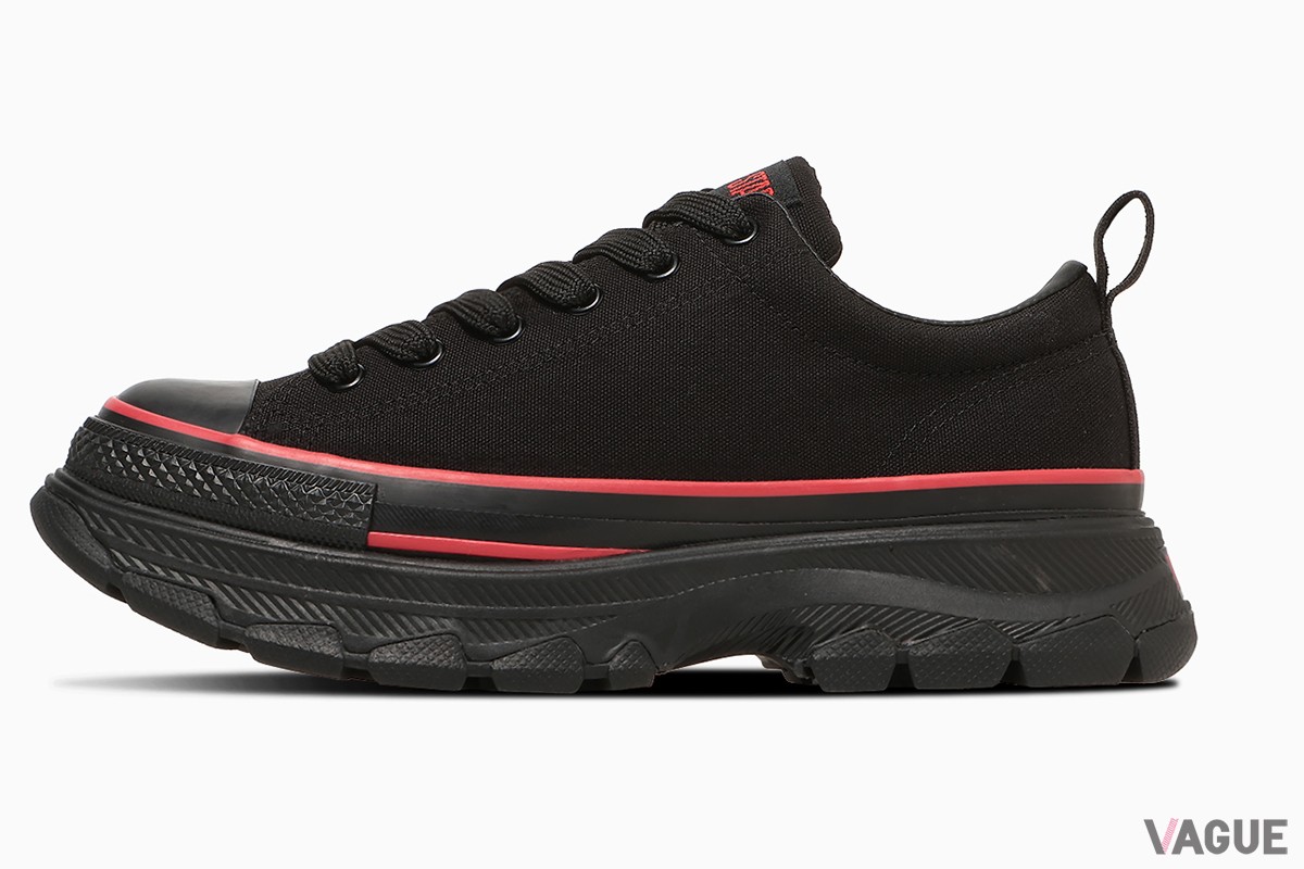 ALL STAR TREKWAVE AP OX（ブラック／レッド）：1万5950円