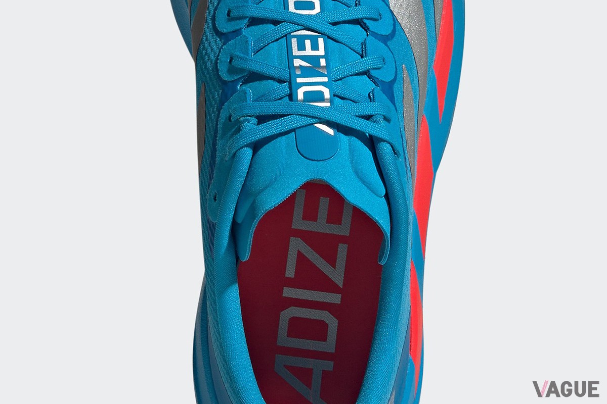 ADIZERO EVO SL WOVEN：厚みを増したシュータン