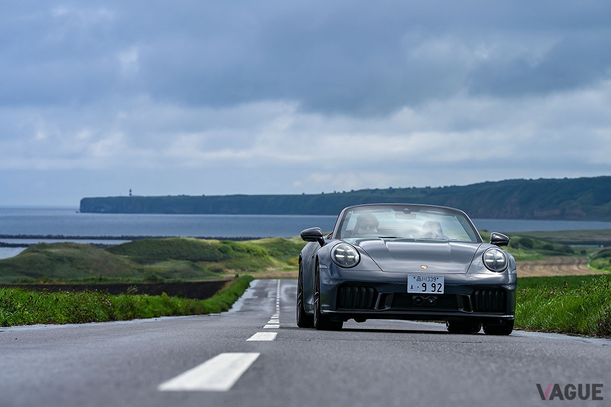 ポルシェ「911カレラ GTS カブリオレ」