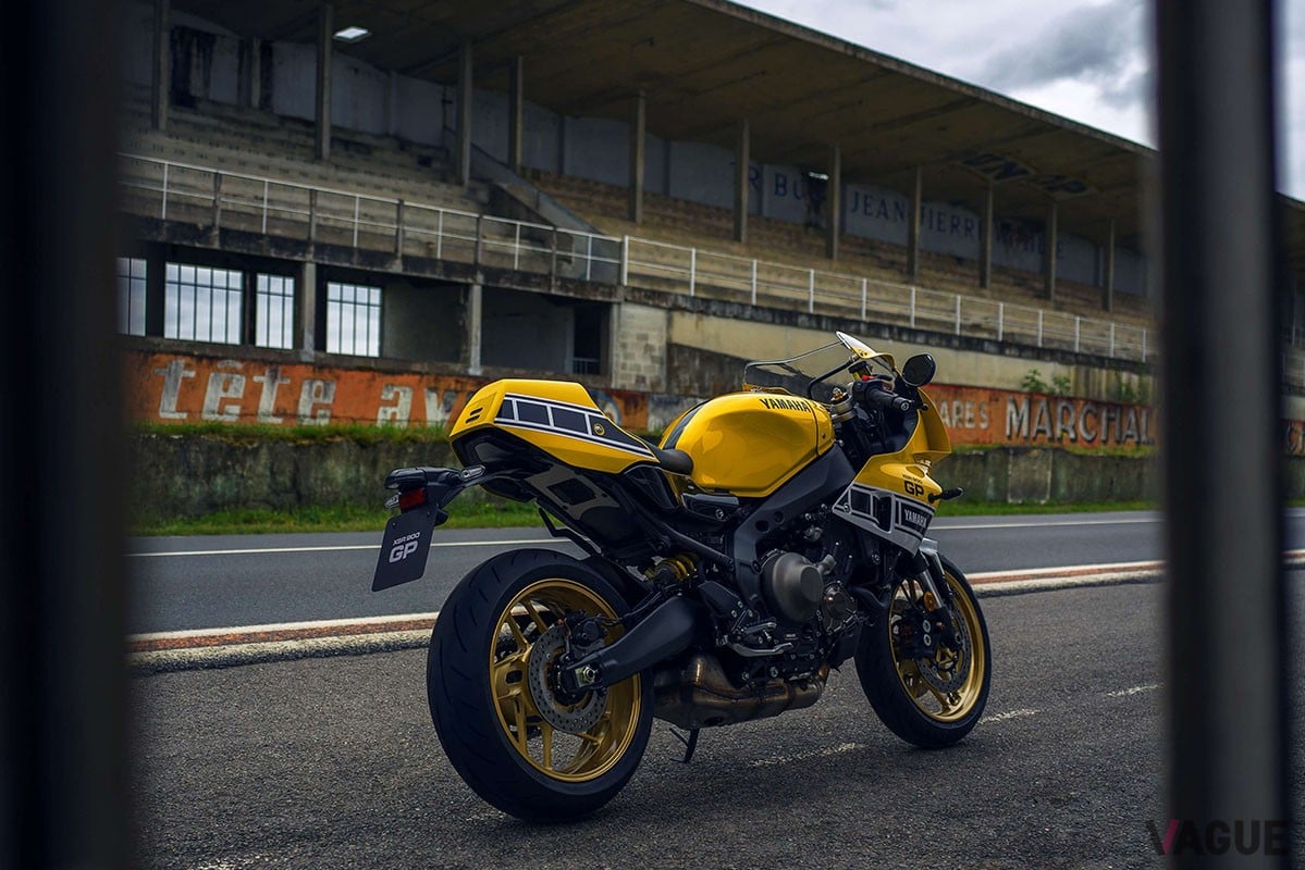 ヤマハ「XSR900 GP ABS」に“USインターカラー”を想起させる新色“イエロー”が登場