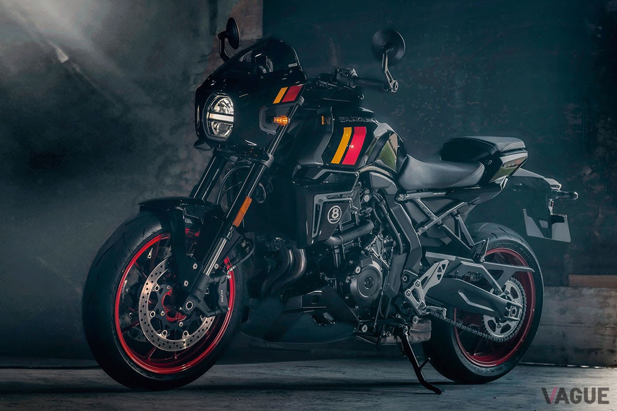 スズキ新型「GSX-8TT」