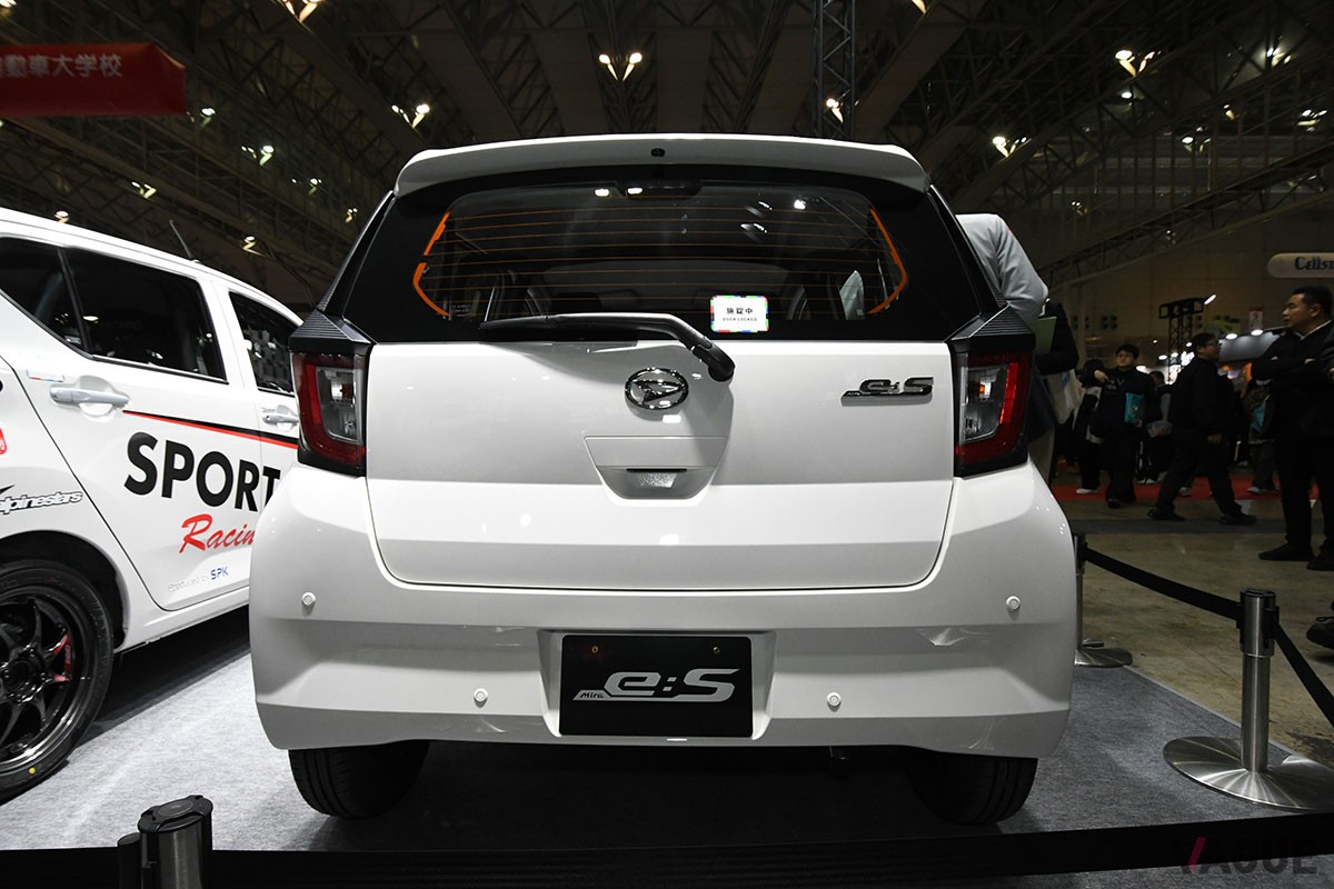 ダイハツ「ミラ イース tuned by D-SPORT Racing」