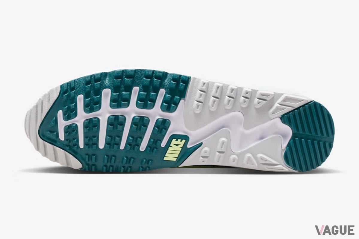 ゴルフシューズ「ナイキ エア マックス 90 G」に、さわやかな新色“ホワイト／ブライトスプルース／ボルト”が登場