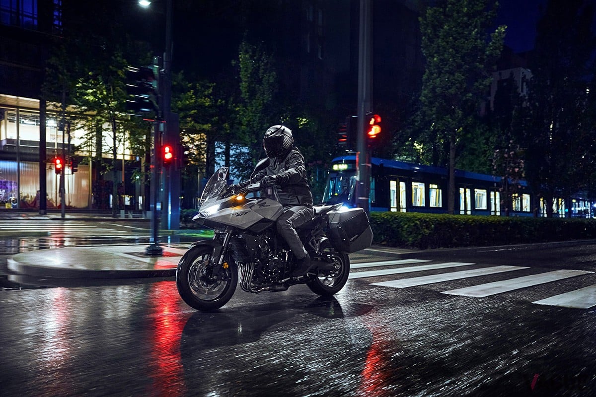 ホンダ新型「CB1000GT」