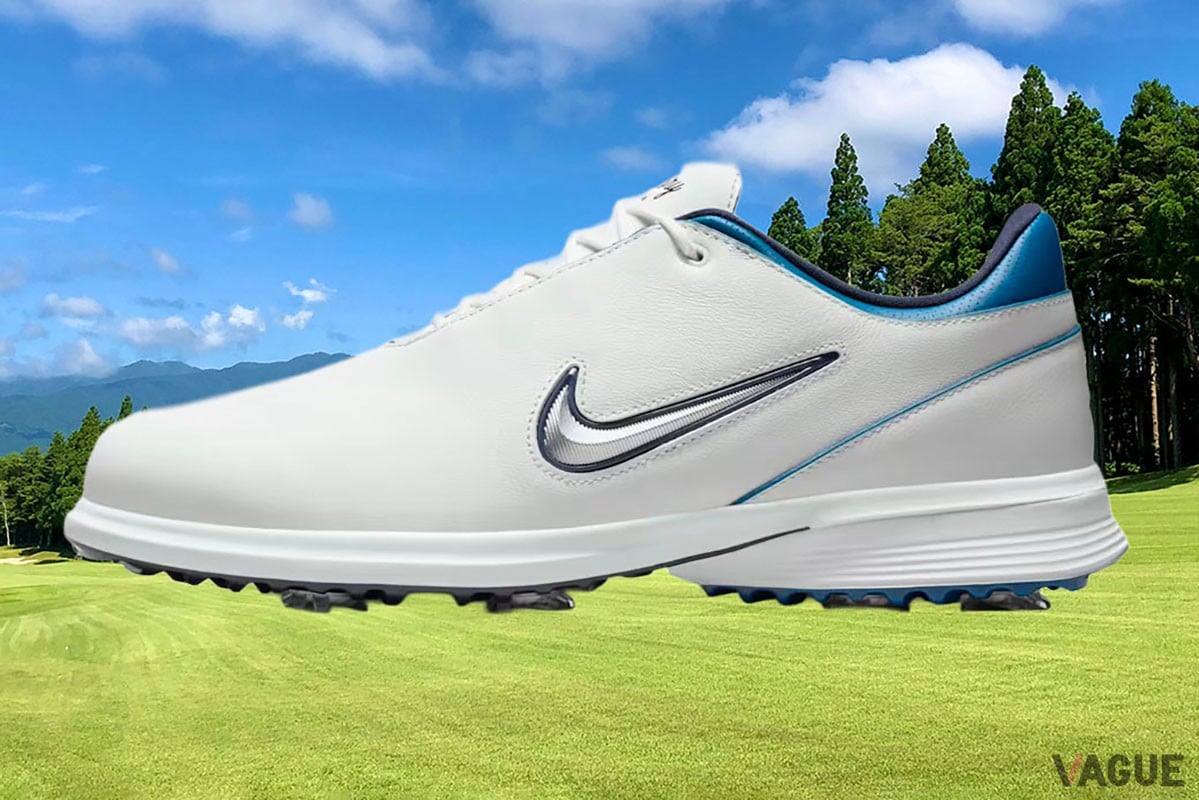 ナイキのゴルフシューズ「ナイキ ビクトリー ツアー 4」に新色“サミットホワイト/コートブルー/メタリックシルバー”が登場