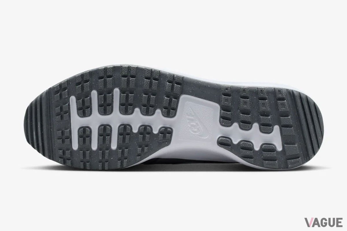 スニーカーのDNAをアレンジしたゴルフシューズ「ナイキ ローシ G」に新色登場