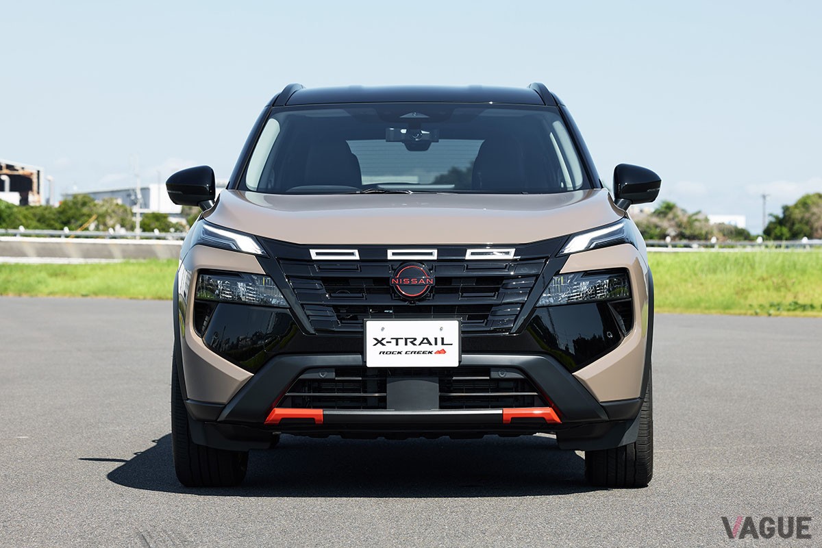 日産「エクストレイル ROCK CREEK」