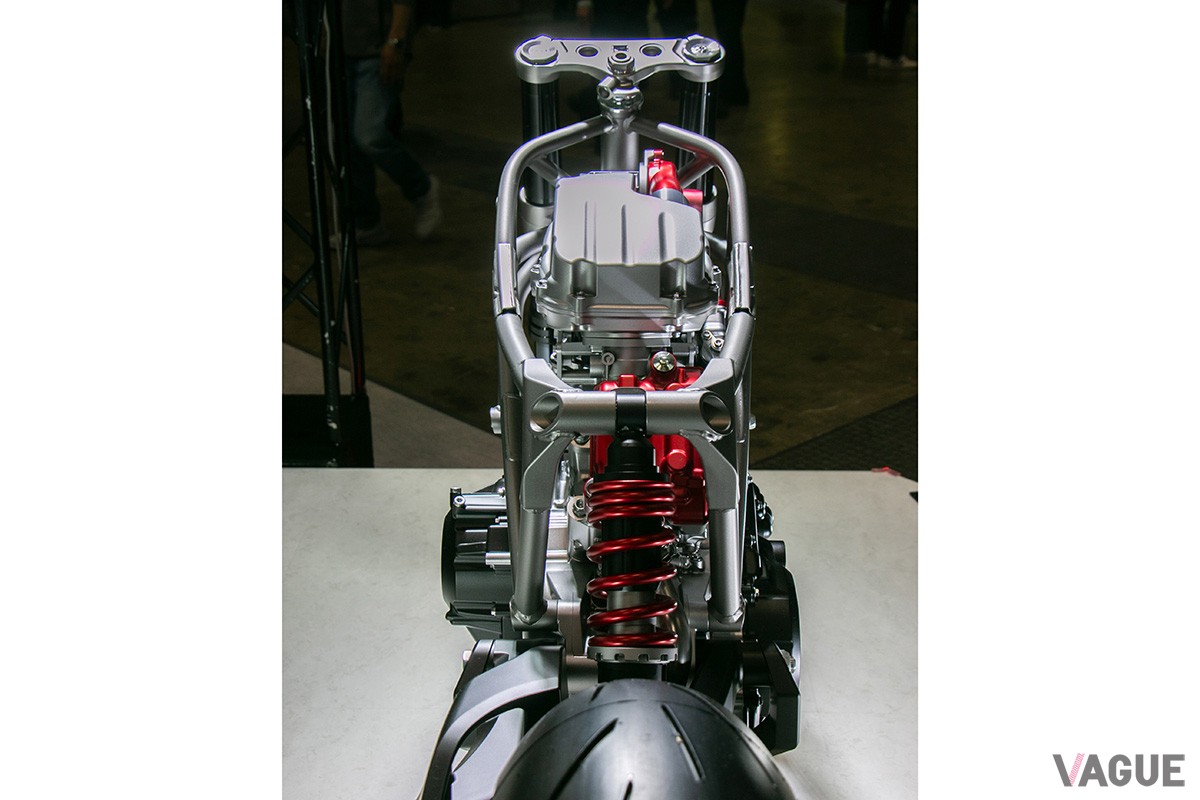 ホンダ「V3R 900 E-コンプレッサー プロトタイプ」