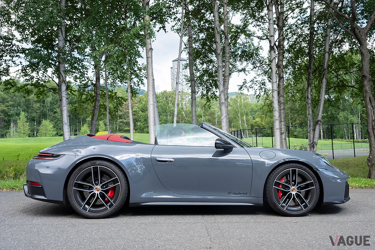 ポルシェ「911カレラ GTS カブリオレ」