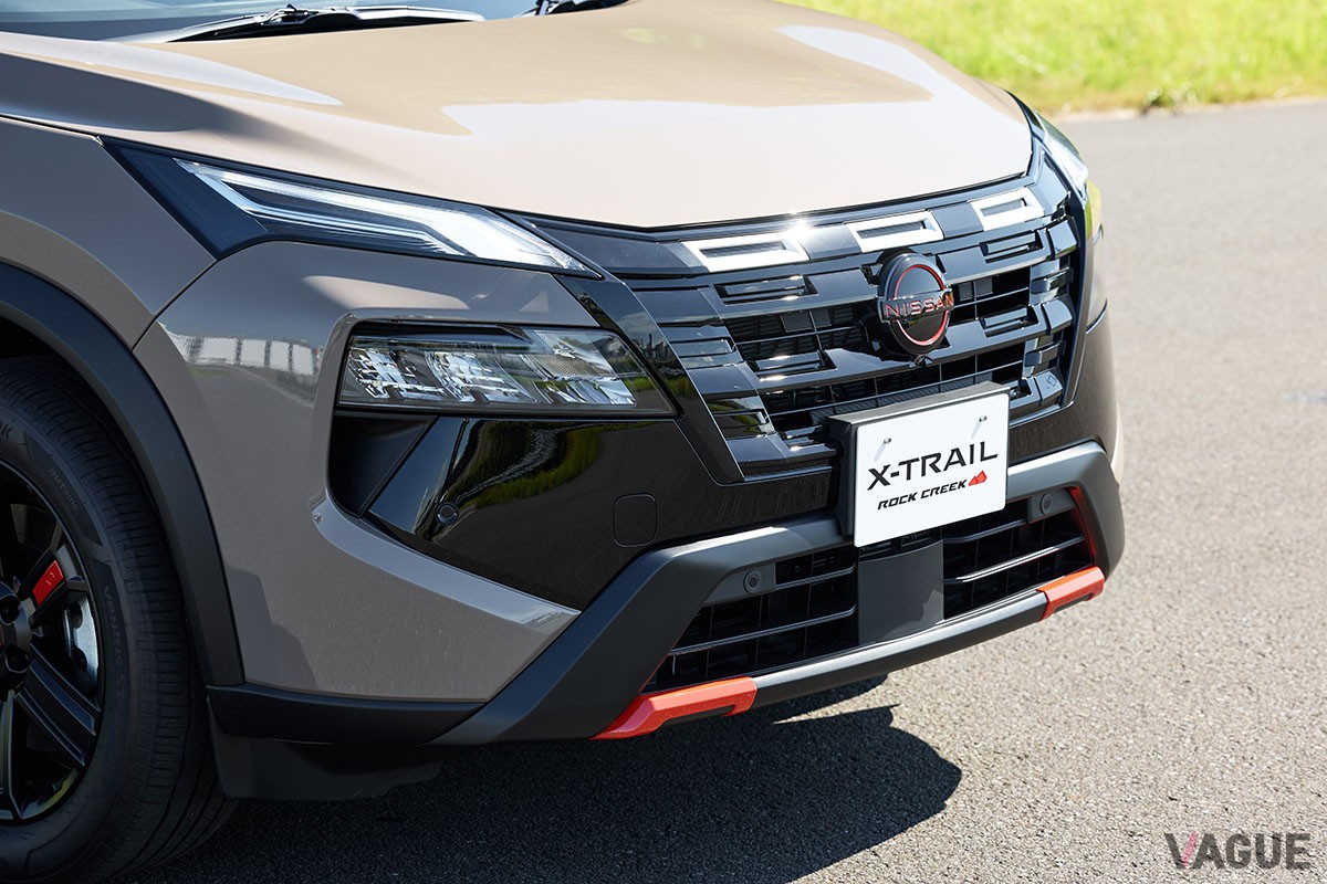 日産「エクストレイル ROCK CREEK」