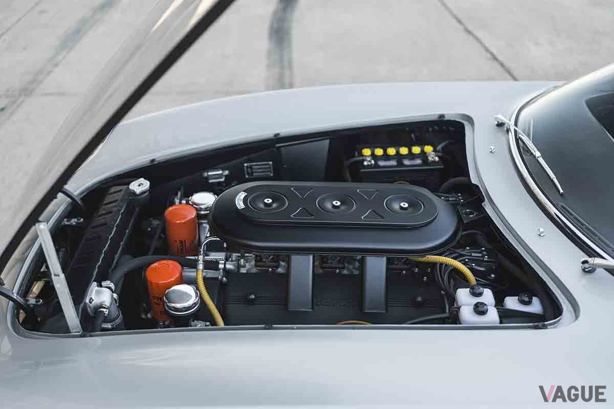 オークションに出品予定の1965年式フェラーリ「275GTB」(c)2025 Courtesy of RM Sotheby's