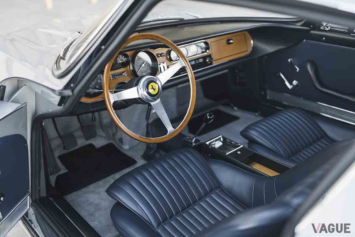 オークションに出品予定の1965年式フェラーリ「275GTB」(c)2025 Courtesy of RM Sotheby's