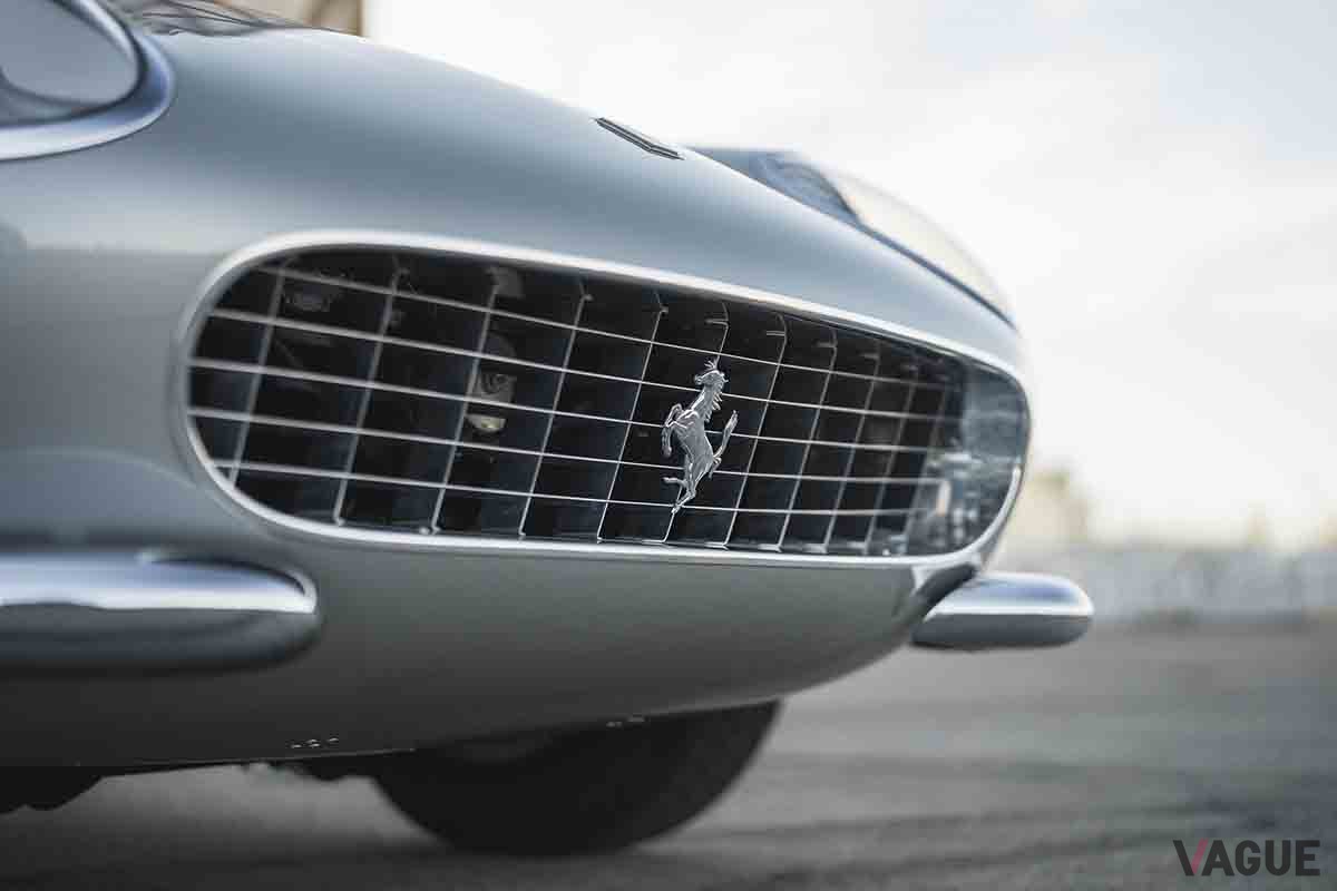 オークションに出品予定の1965年式フェラーリ「275GTB」(c)2025 Courtesy of RM Sotheby's