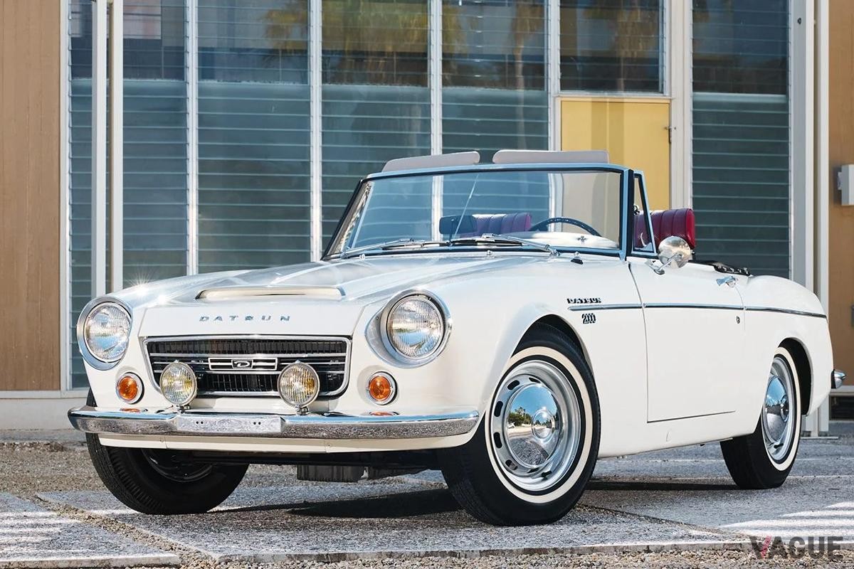 オークションに出品される予定の1967年式ダットサン「2000スポーツ」(c)BROAD ARROW Auctions