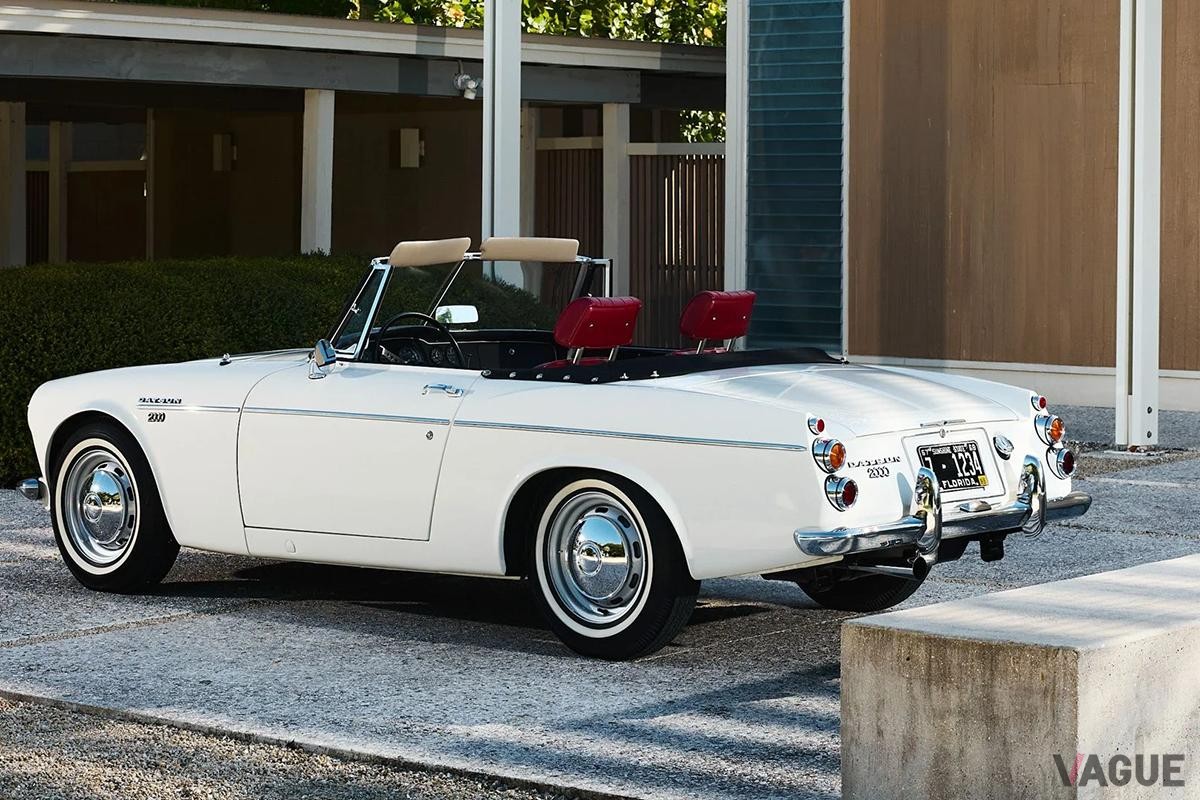オークションに出品される予定の1967年式ダットサン「2000スポーツ」(c)BROAD ARROW Auctions