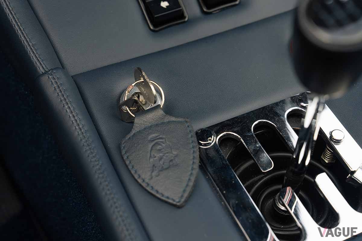 オークションに出品され高値落札された1971年式ランボルギーニ「ミウラSV」Armand Maertens(c)2025 Courtesy of RM Sotheby's