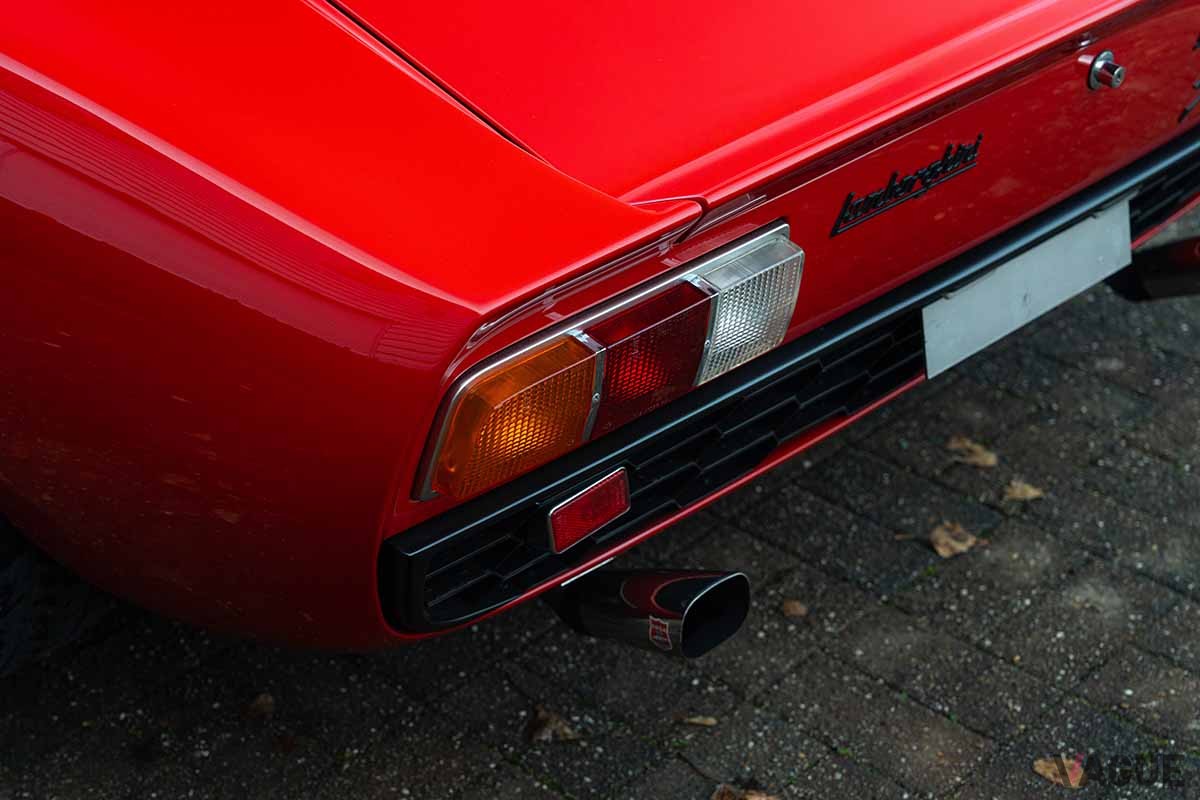 オークションに出品され高値落札された1971年式ランボルギーニ「ミウラSV」Armand Maertens(c)2025 Courtesy of RM Sotheby's