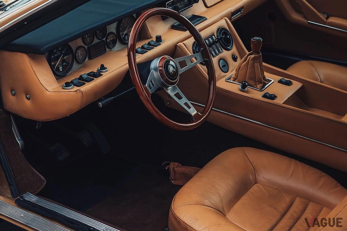 オークションに出品された1972年式ランボルギーニ「ハラマ400GT」(c)BROAD ARROW Auctions