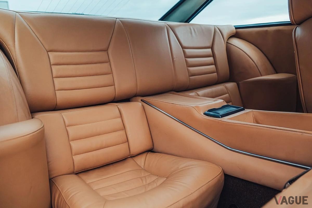 オークションに出品された1972年式ランボルギーニ「ハラマ400GT」(c)BROAD ARROW Auctions